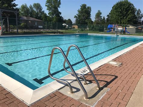 Community pools - LeRoy Community Pool Rates Open Swim, Lap Swim, Family Swim: Under 6 Months: Free 6 Months – Adult: $4.00 Water Aerobics: $5.00 per visit Monthly Options with access to mornings, evenings, and Saturday Morning: $50 (Non-member) $36 (Member) Punch Card: (does not include Aerobics)